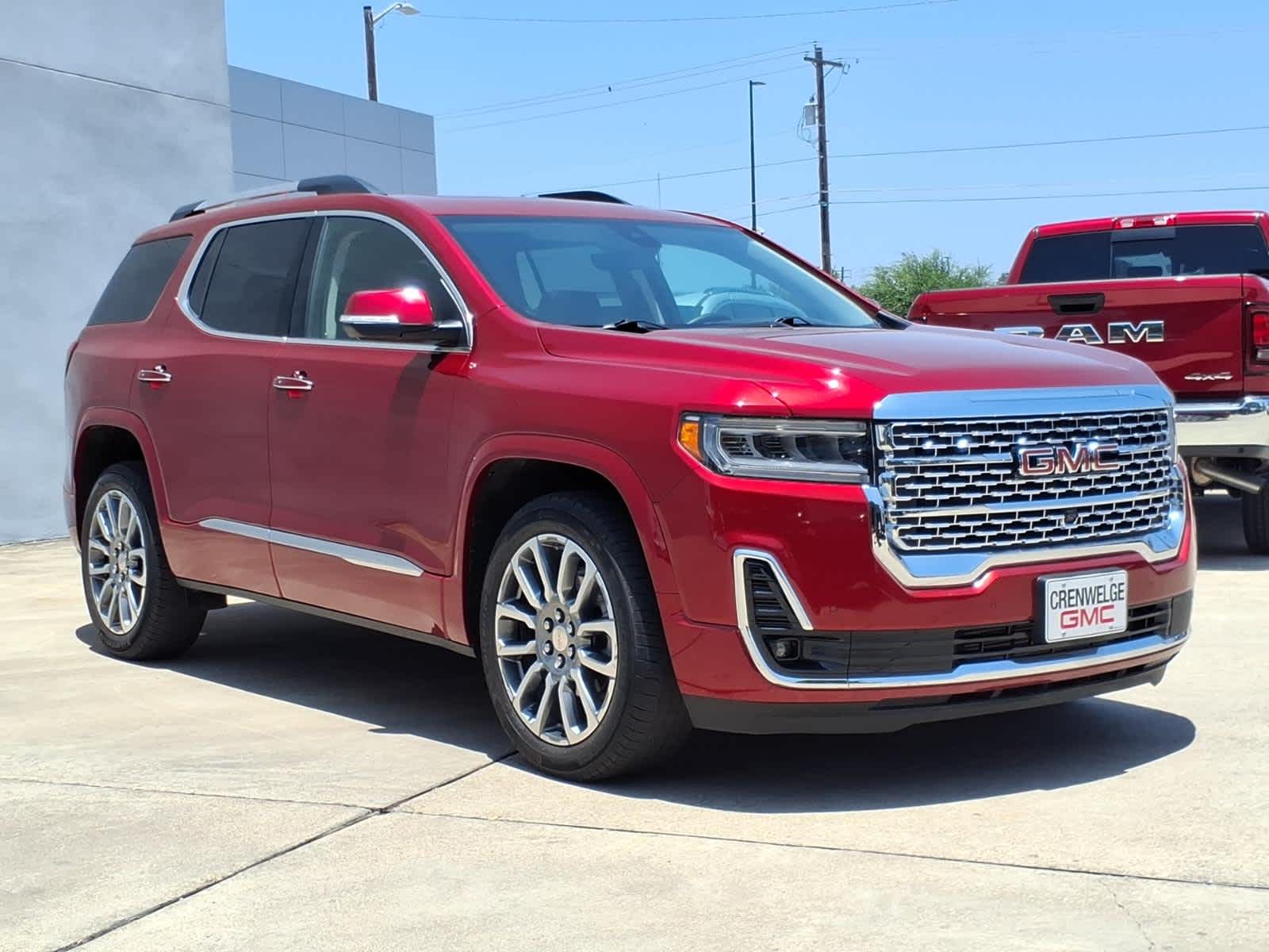 2023 GMC Acadia FWD Denali