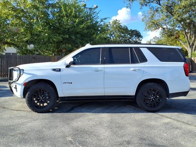 2022 GMC Yukon 4WD AT4