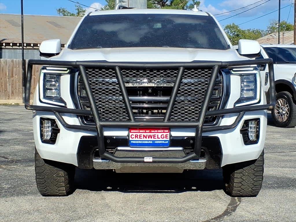 2022 GMC Yukon 4WD AT4