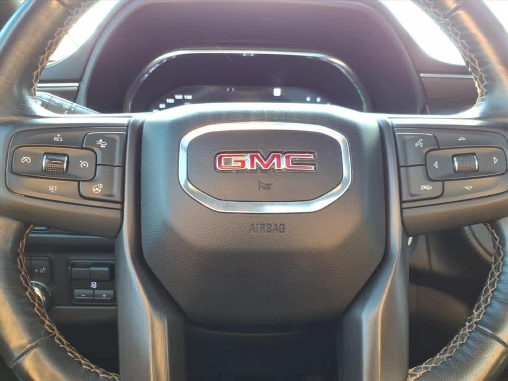 2022 GMC Yukon 4WD AT4