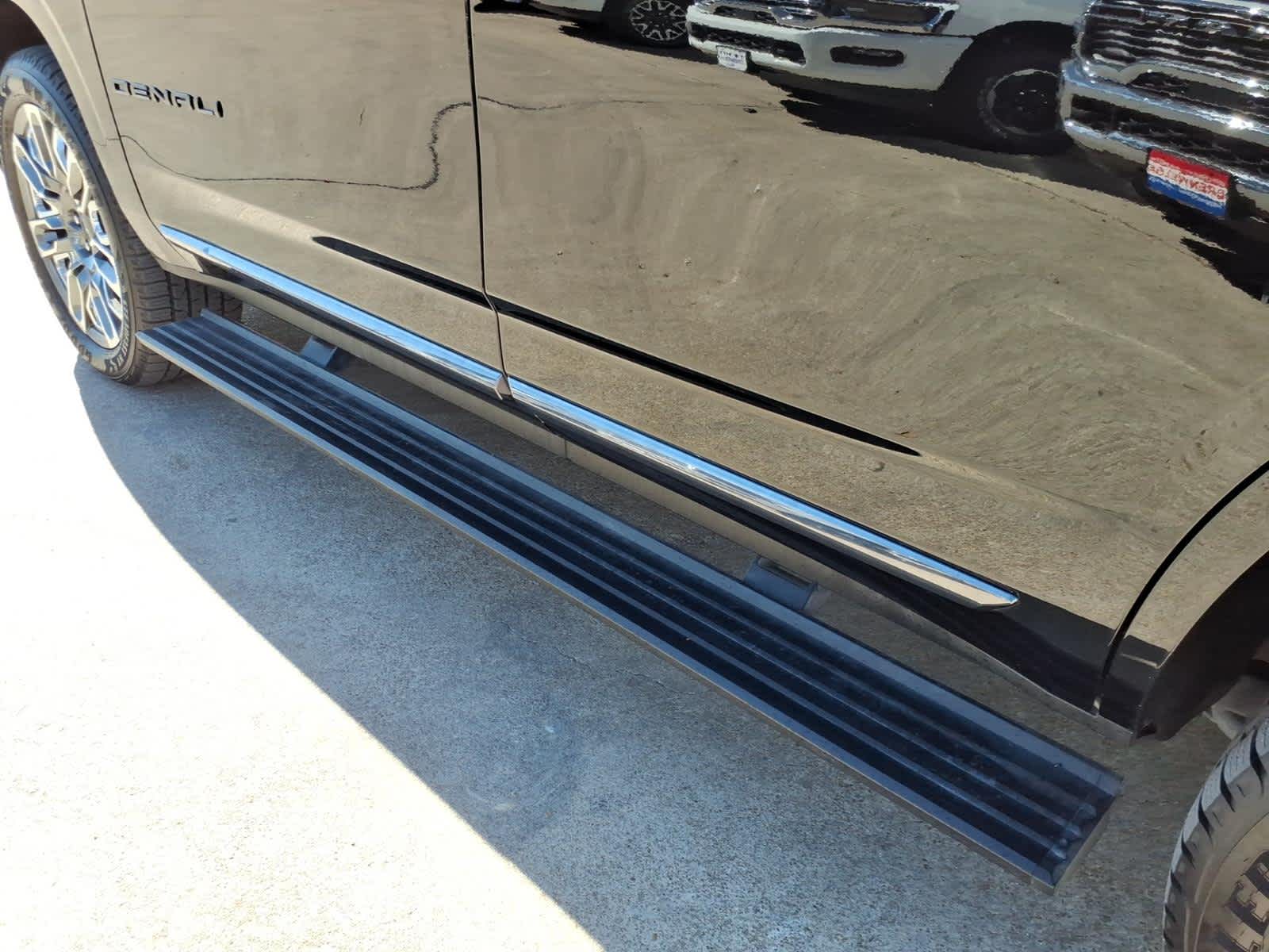 2024 GMC Yukon 4WD Denali Ultimate