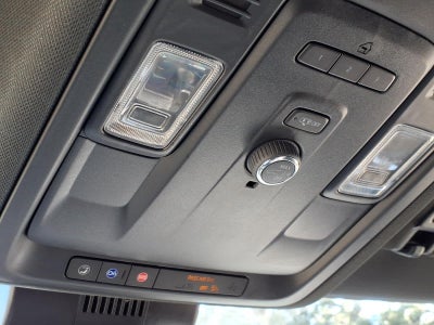 2023 GMC Yukon XL 4WD SLT