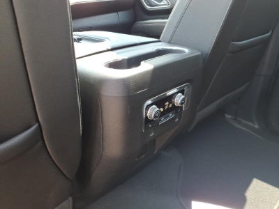 2023 GMC Yukon XL 4WD AT4
