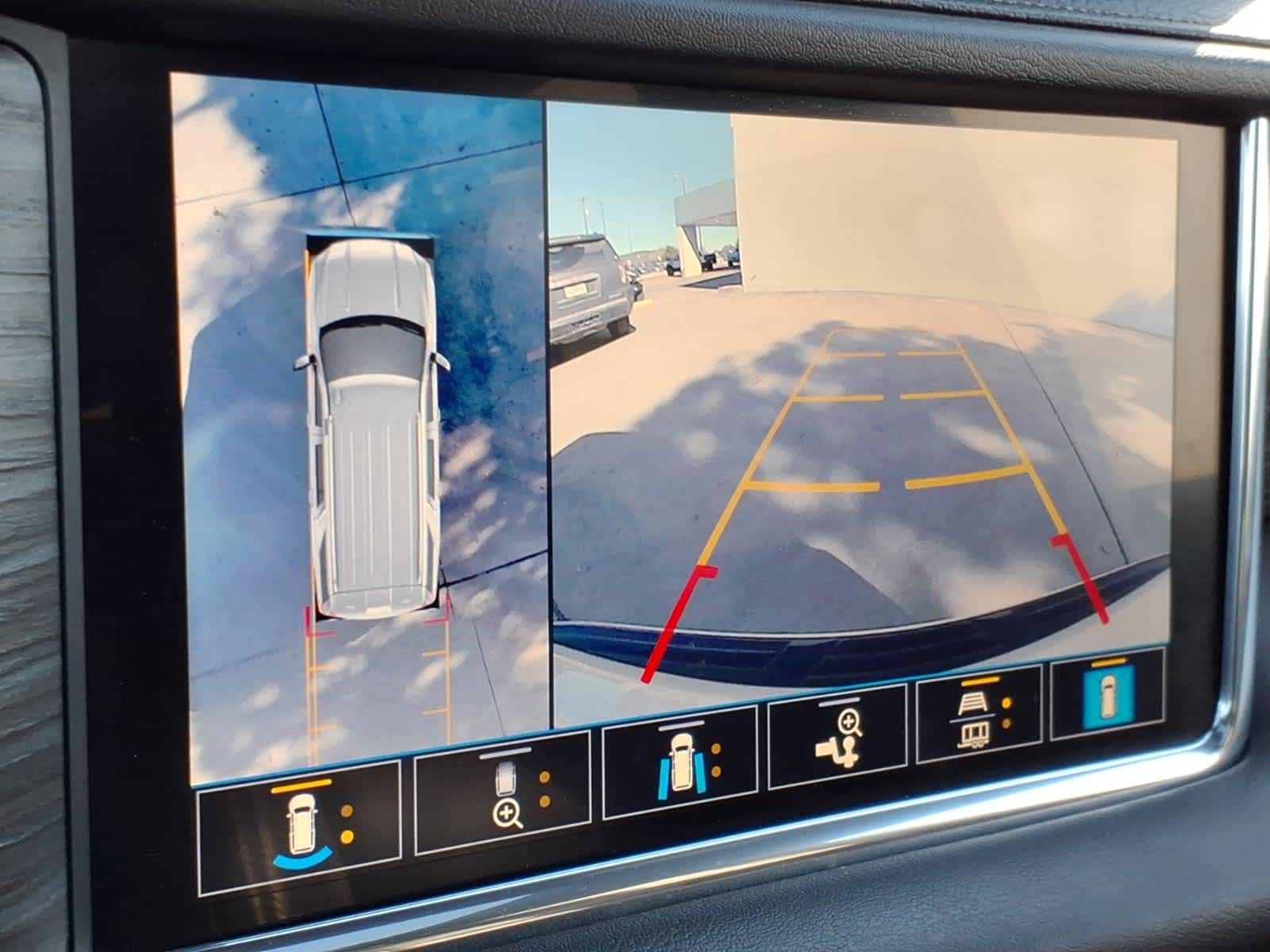 2021 GMC Yukon XL 4WD Denali