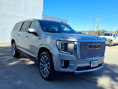 2021 GMC Yukon XL 4WD Denali