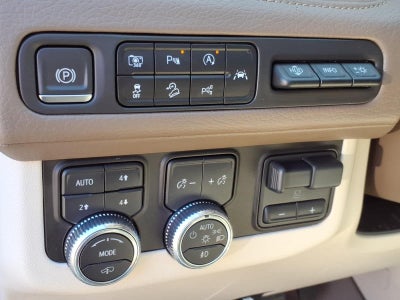 2024 GMC Yukon XL 4WD Denali