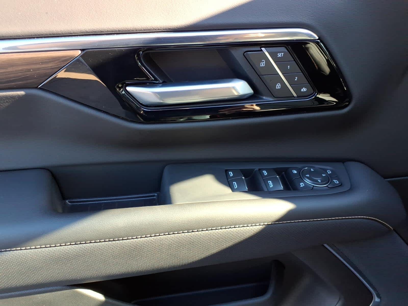 2025 Chevrolet Tahoe 4WD Premier