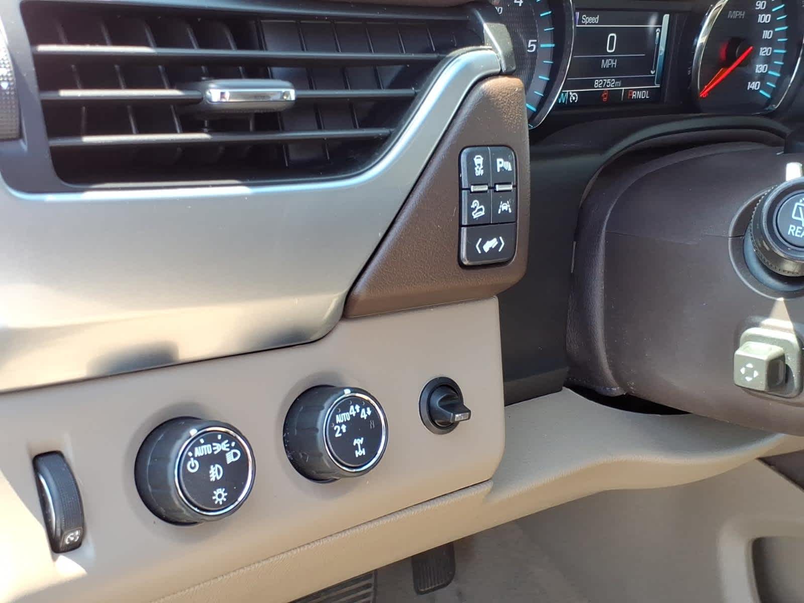2020 Chevrolet Suburban 4WD LT