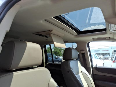 2020 Chevrolet Suburban 4WD LT