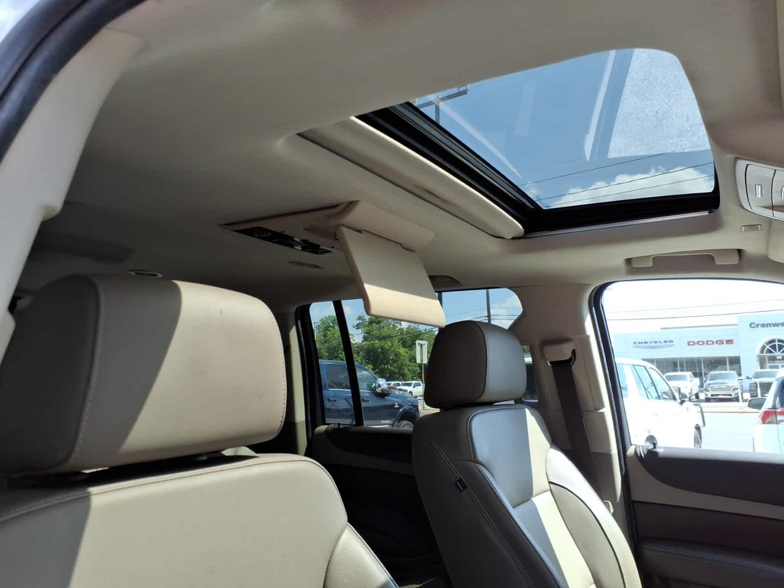 2020 Chevrolet Suburban 4WD LT