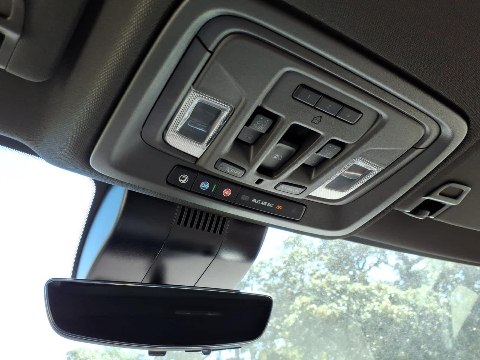 2025 GMC Sierra 2500HD 4WD Crew Cab Standard Bed Denali