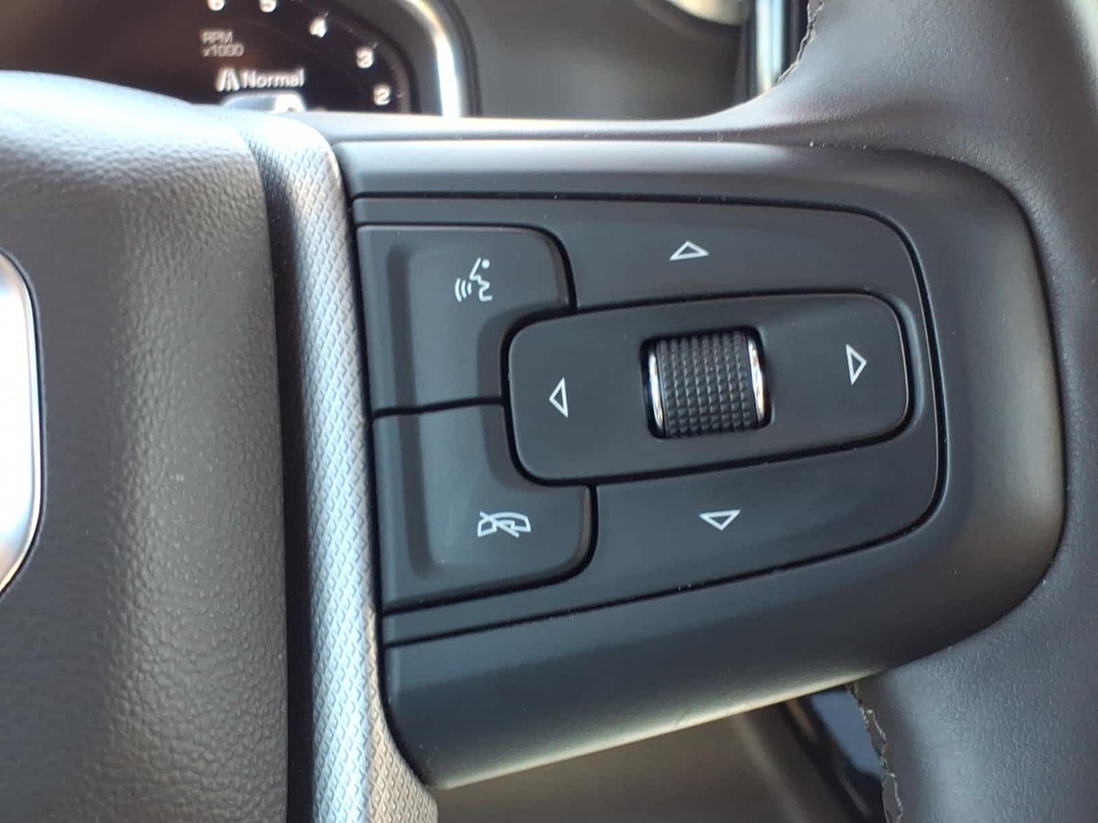 2025 GMC Sierra 2500HD 4WD Crew Cab Standard Bed Denali