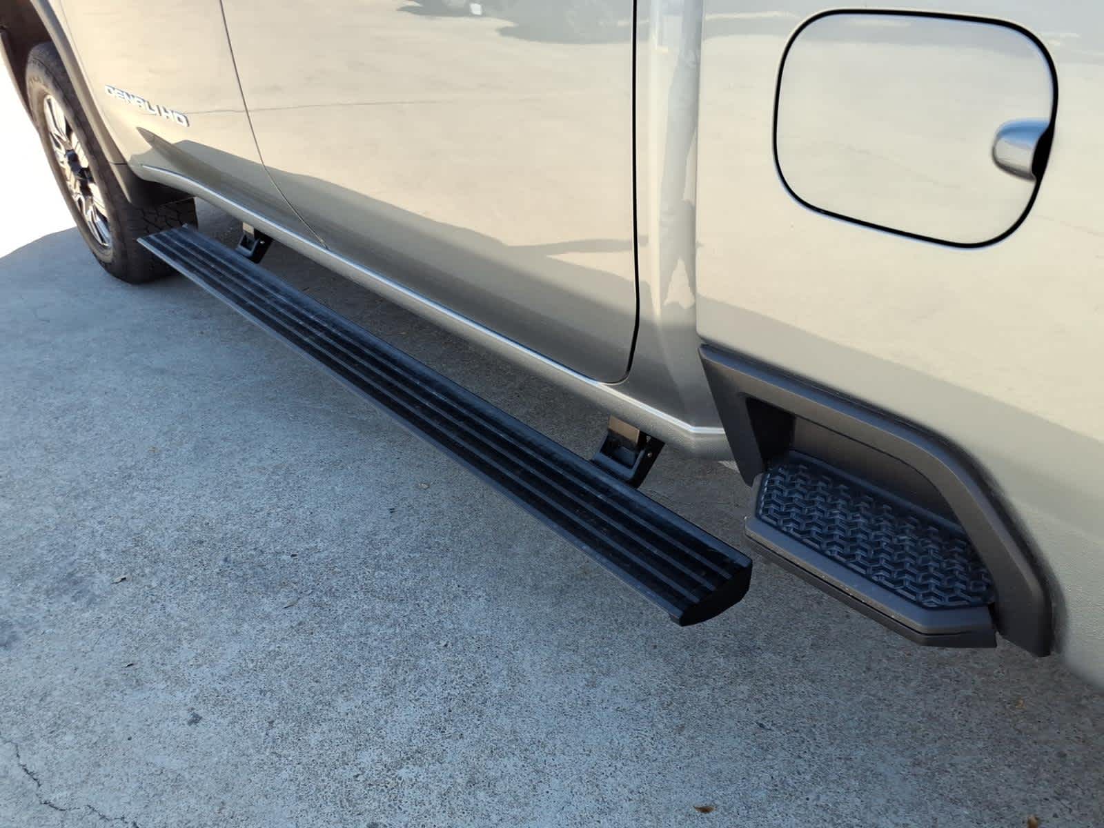 2025 GMC Sierra 2500HD 4WD Crew Cab Standard Bed Denali