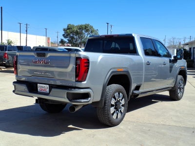 2025 GMC Sierra 2500HD 4WD Crew Cab Standard Bed Denali