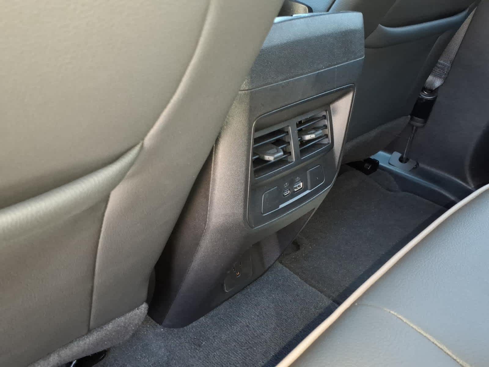 2024 GMC Canyon 4WD Denali