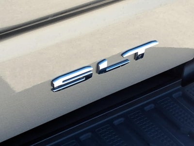 2025 GMC Sierra 1500 4WD Crew Cab Short Box SLT