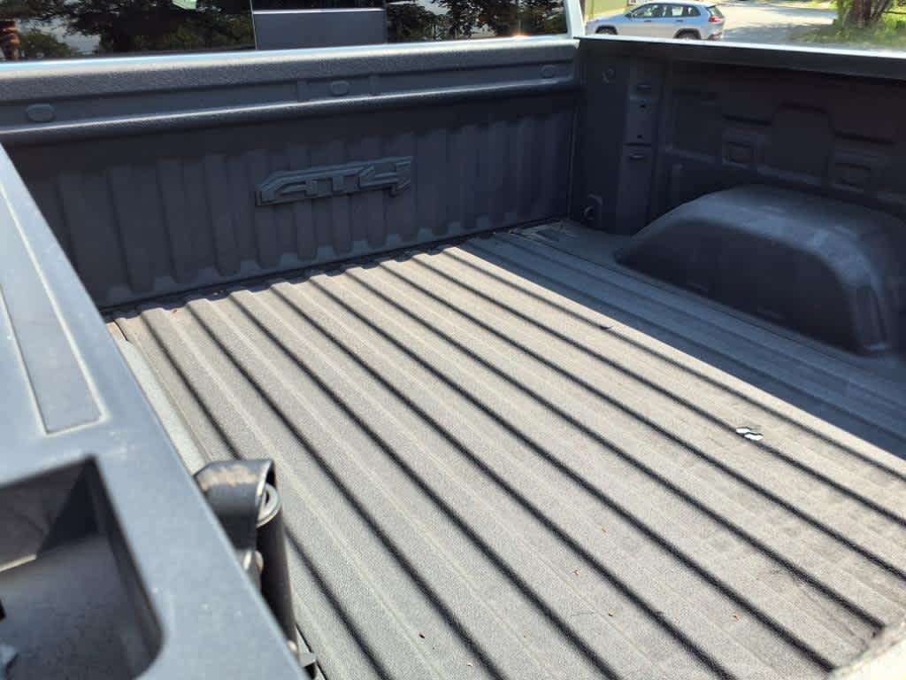 2024 GMC Sierra 1500 4WD Crew Cab Short Box AT4