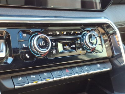 2023 GMC Sierra 1500 4WD Crew Cab Short Box Denali