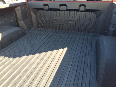 2023 GMC Sierra 1500 4WD Crew Cab Short Box Denali