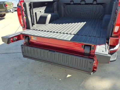 2023 GMC Sierra 1500 4WD Crew Cab Short Box Denali