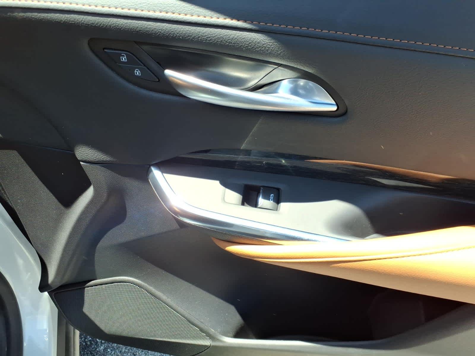 2024 Cadillac XT4 FWD Premium Luxury