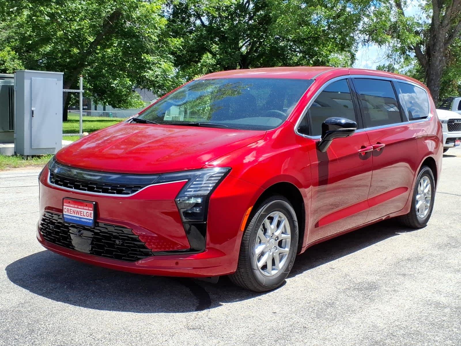 2027 Chrysler Pacifica PACIFICA SELECT
