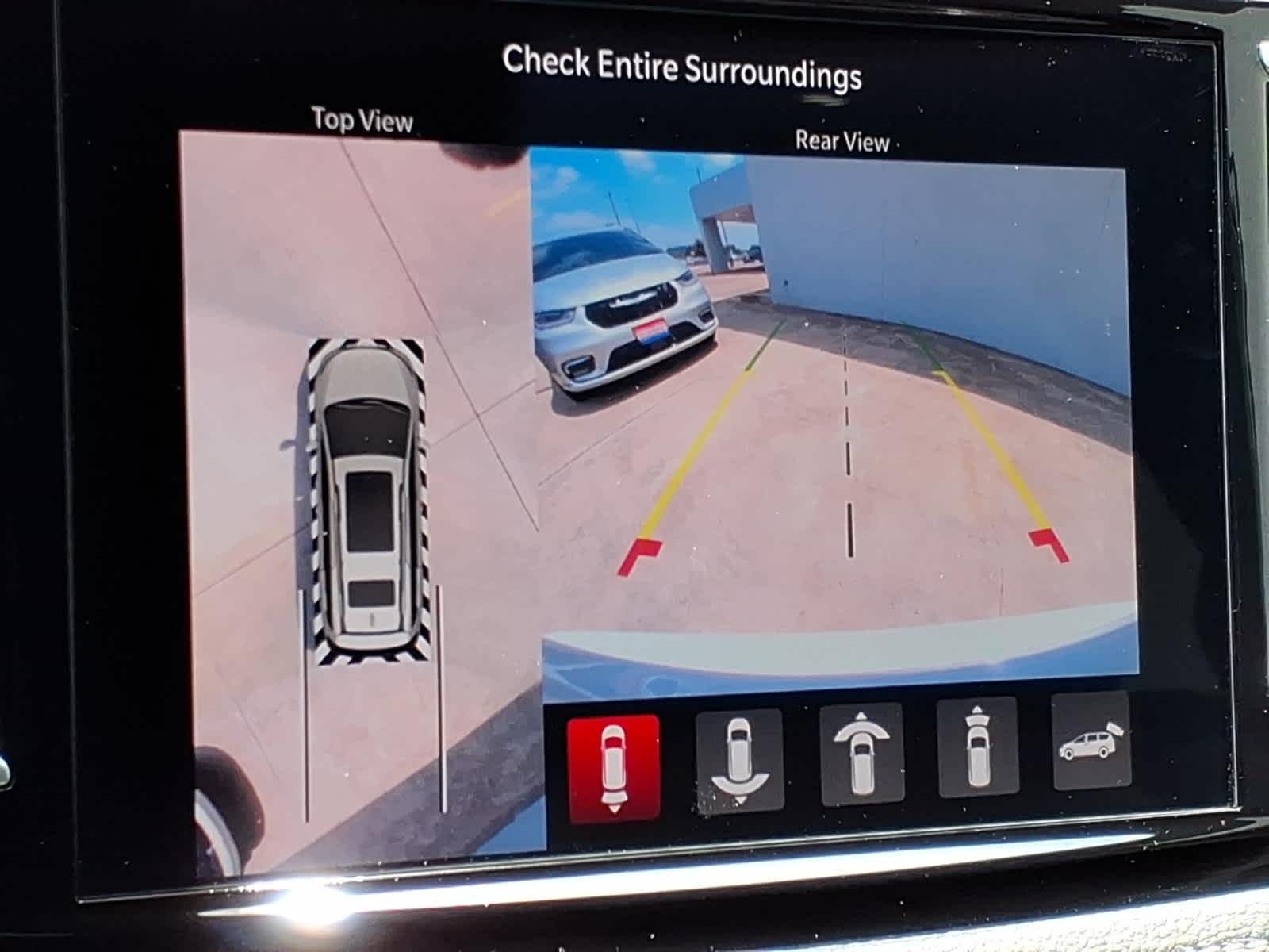 2027 Chrysler Pacifica PACIFICA SELECT