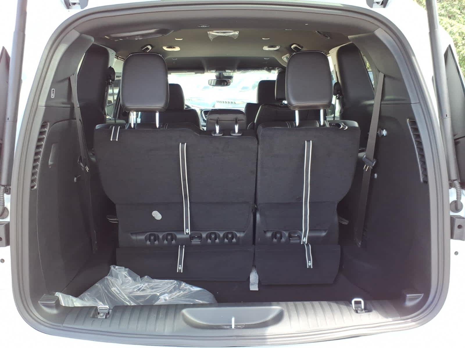 2027 Chrysler Pacifica PACIFICA SELECT