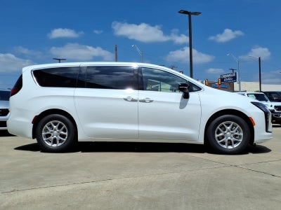 2027 Chrysler Pacifica PACIFICA SELECT