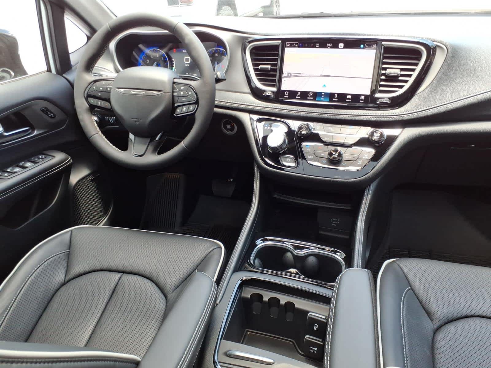 2027 Chrysler Pacifica PACIFICA LIMITED