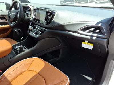 2026 Chrysler Pacifica PACIFICA PINNACLE