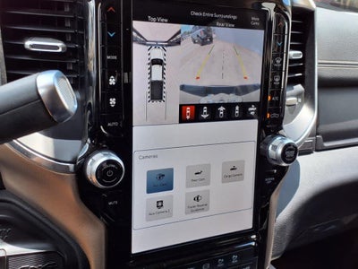 2022 RAM 3500 Laramie Crew Cab 4x4 8' Box