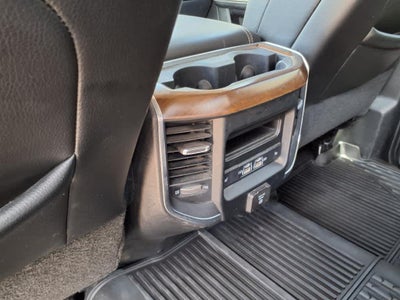 2022 RAM 3500 Laramie Crew Cab 4x4 8' Box