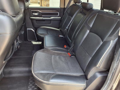 2022 RAM 3500 Laramie Crew Cab 4x4 8' Box