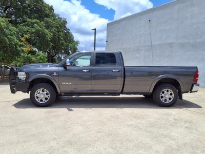 2022 RAM 3500 Laramie Crew Cab 4x4 8' Box