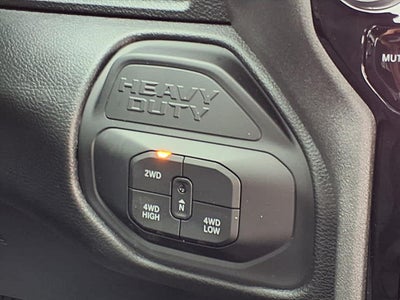 2026 RAM Ram 2500 RAM 2500 BLACK EXPRESS CREW CAB 4X4 6'4' BOX