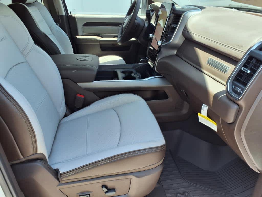 2025 RAM Ram 2500 RAM 2500 LARAMIE CREW CAB 4X4 6'4' BOX