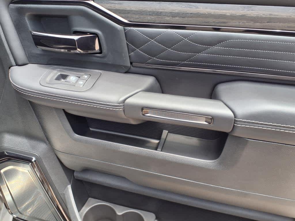 2025 RAM Ram 2500 RAM 2500 LIMITED CREW CAB 4X4 6'4' BOX