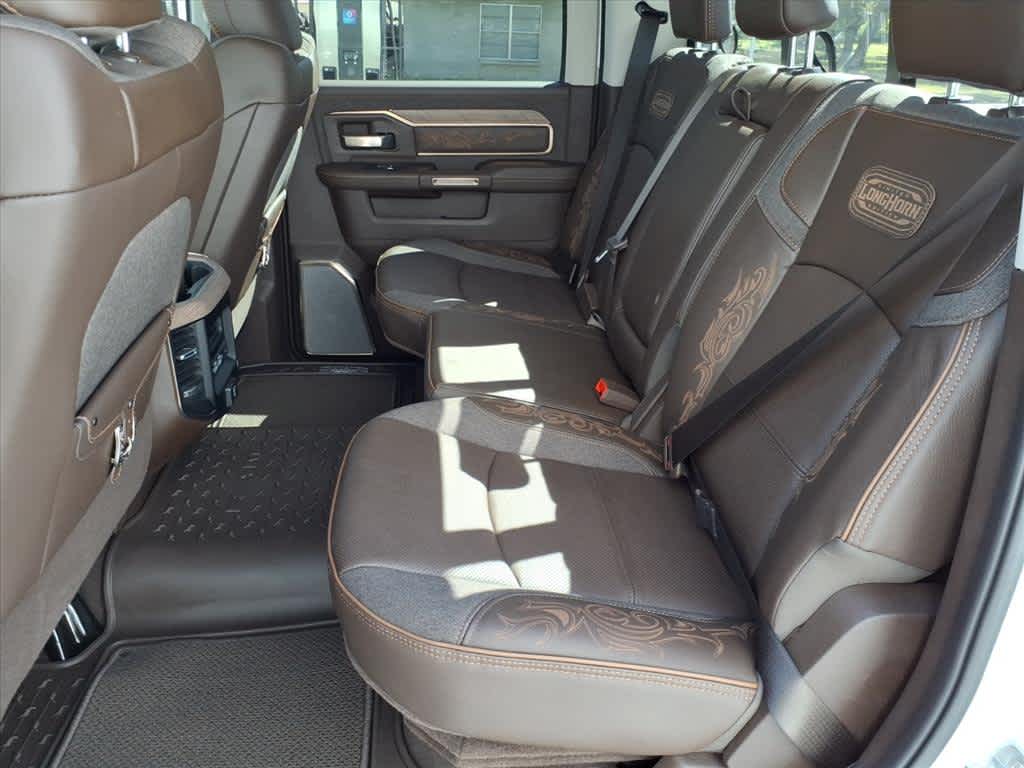 2026 RAM Ram 3500 RAM 3500 LIMITED LONGHORN CREW CAB 4X4 8' BOX