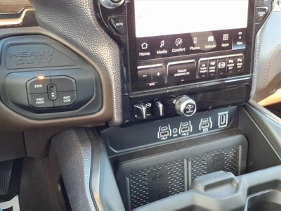 2026 RAM Ram 3500 RAM 3500 LIMITED LONGHORN CREW CAB 4X4 8' BOX