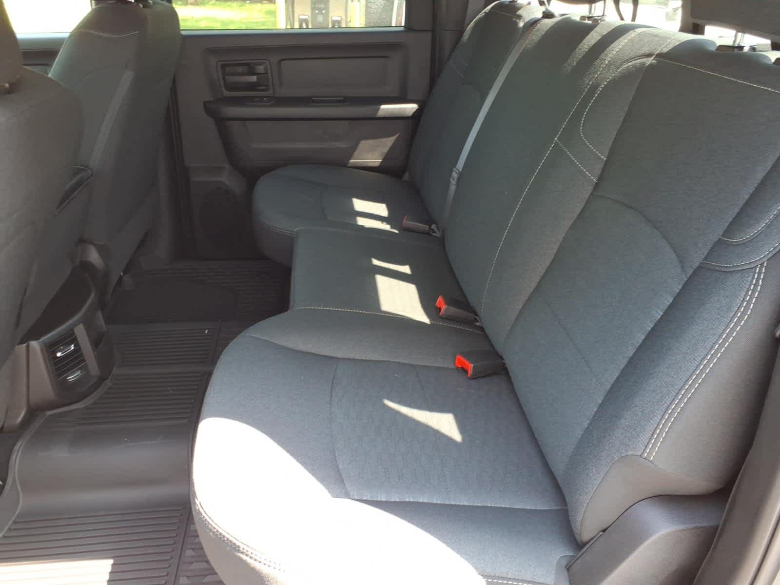 2026 RAM Ram 2500 RAM 2500 WARLOCK CREW CAB 4X4 6'4' BOX