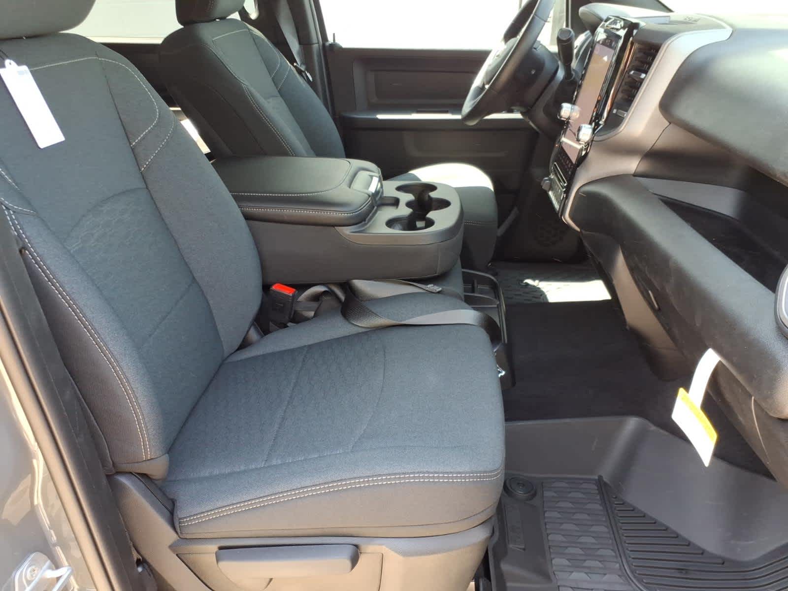 2026 RAM Ram 2500 RAM 2500 WARLOCK CREW CAB 4X4 6'4' BOX