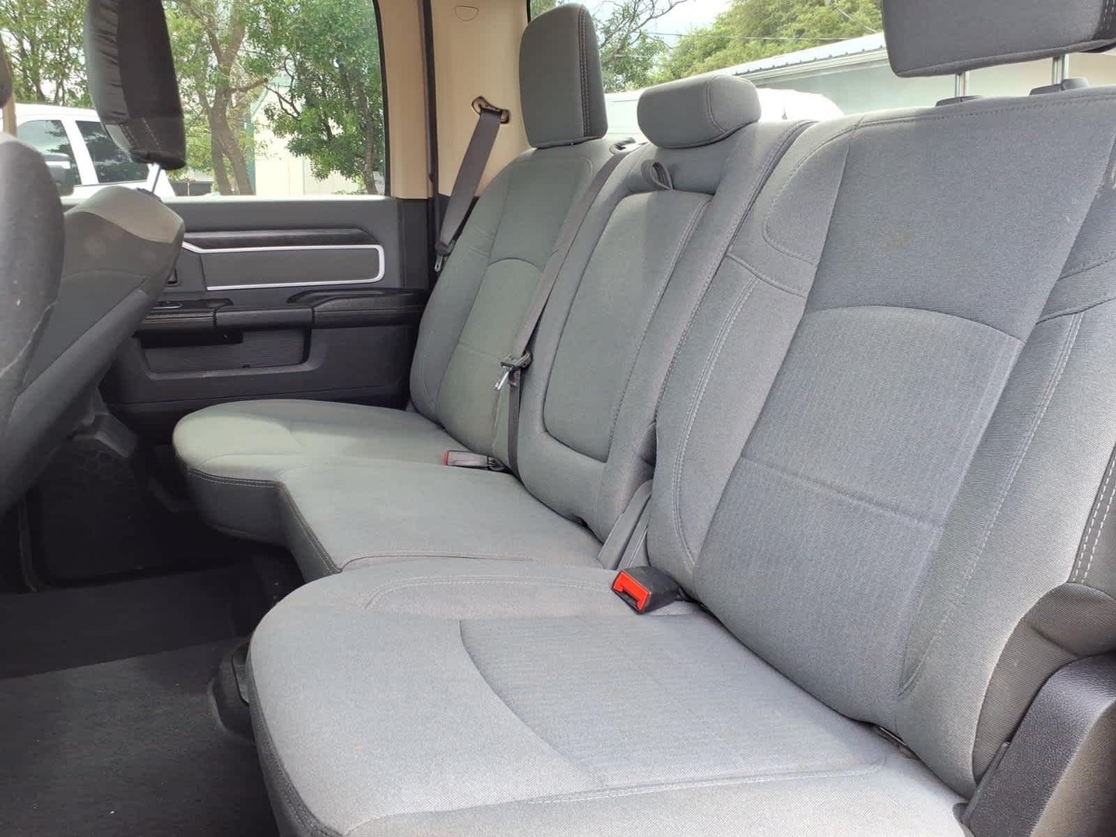 2020 RAM 2500 Lone Star Crew Cab 4x4 6'4' Box