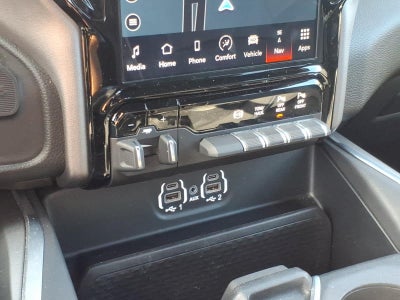 2024 RAM 2500 Laramie Crew Cab 4x4 6'4' Box