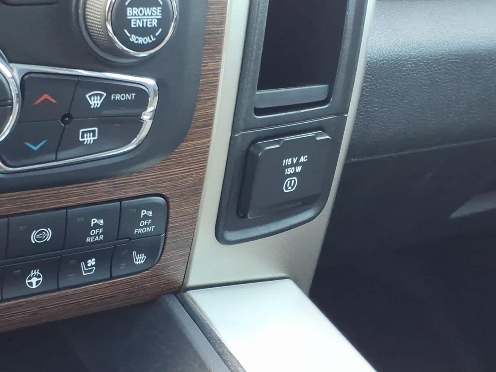 2016 RAM 2500 Laramie