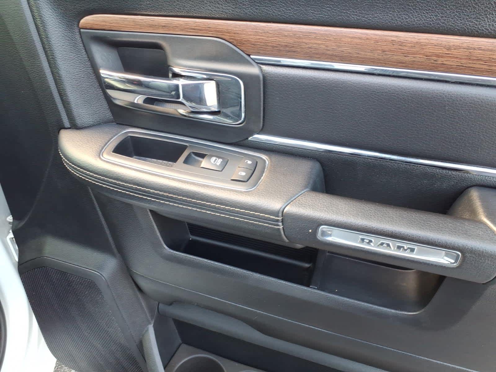 2016 RAM 2500 Laramie