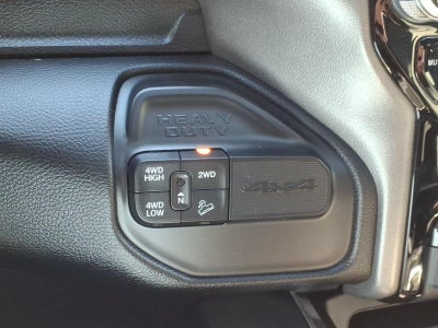 2020 RAM 2500 Laramie Crew Cab 4x4 8' Box