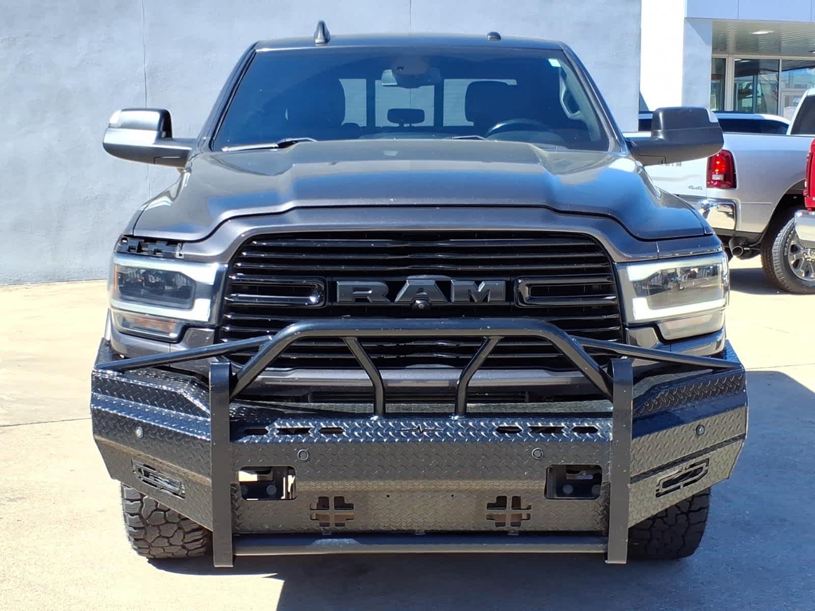 2020 RAM 2500 Laramie Crew Cab 4x4 8' Box