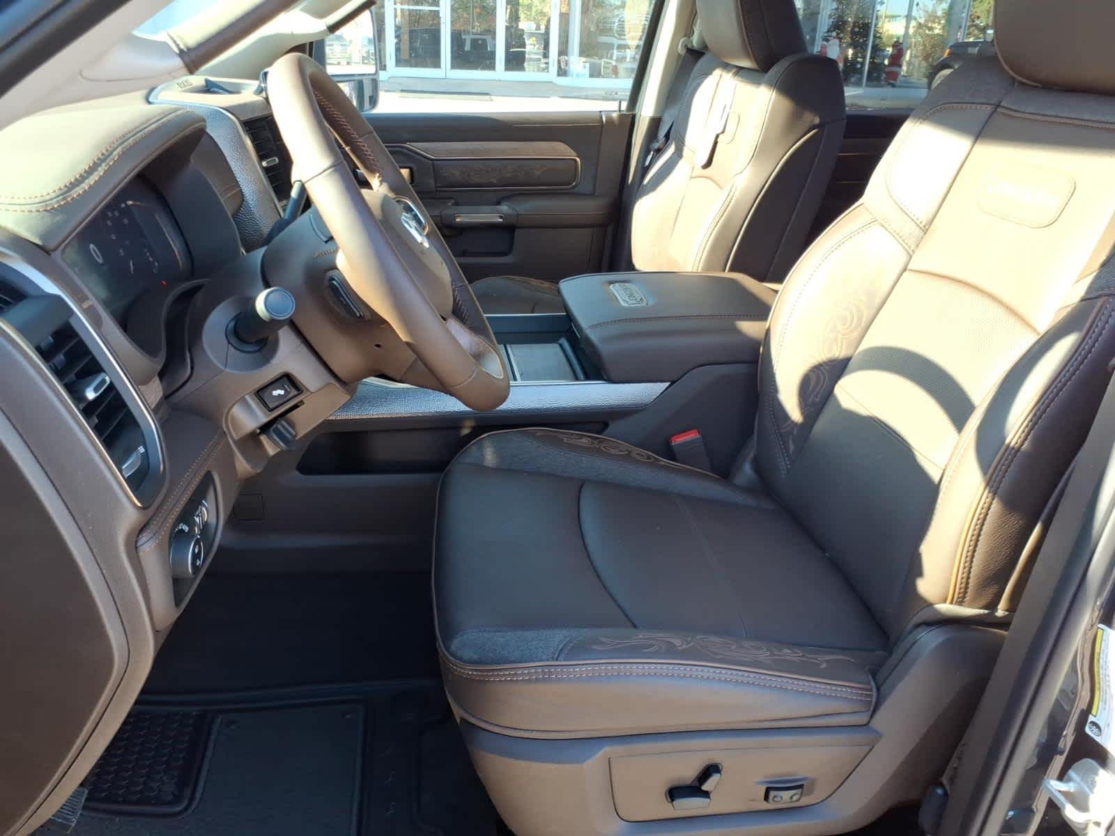 2026 RAM Ram 2500 RAM 2500 LIMITED LONGHORN CREW CAB 4X4 6'4' BOX