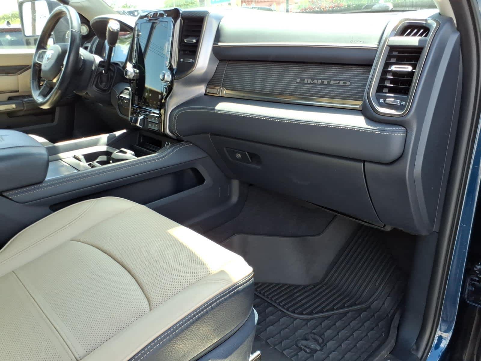 2023 RAM 2500 Limited Crew Cab 4x4 6'4' Box